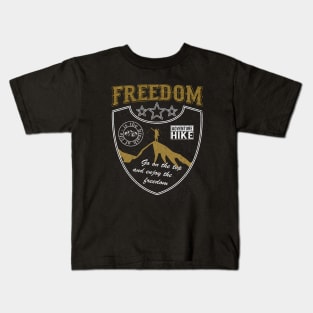 Freedom - Adventure Hiking Mega Kids T-Shirt